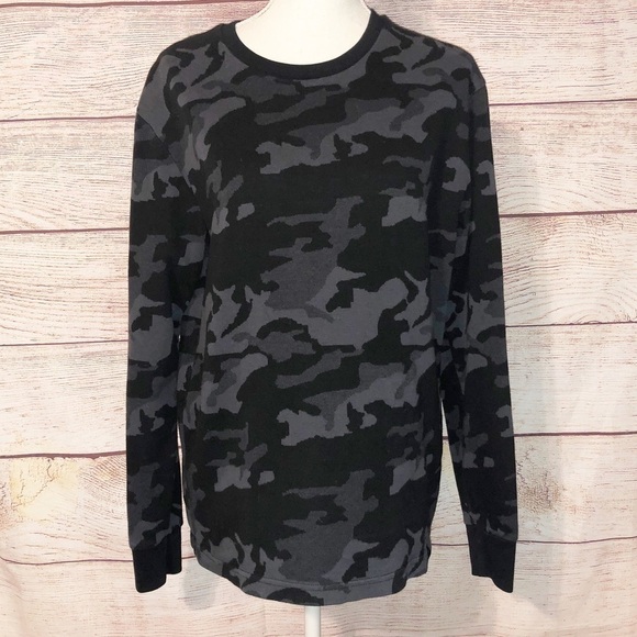 American Eagle Black and Grey Camo Crew Neck Sweatshirt Size M - Picture 1 of 10